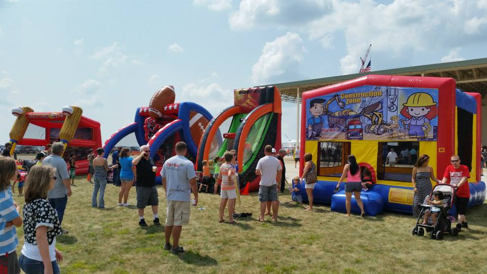 Football inflatable obstacle course rental for school field day